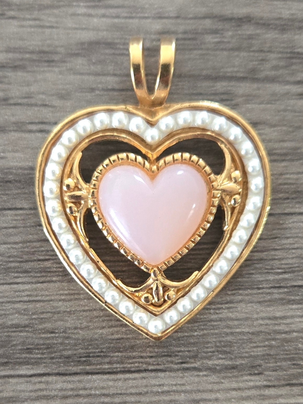 Vintage Avon Gold Tone Pink Heart And Faux Pearl Pendant
